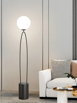 Minimālisma Grīdas Lampa Apdare, Dzīvojamā Istaba Dīvāns blakus lielu atbildības Sajūtu Mūsdienu Gaismas Luksusa Atmosfēru, Guļamistabas Gultas Lampa
